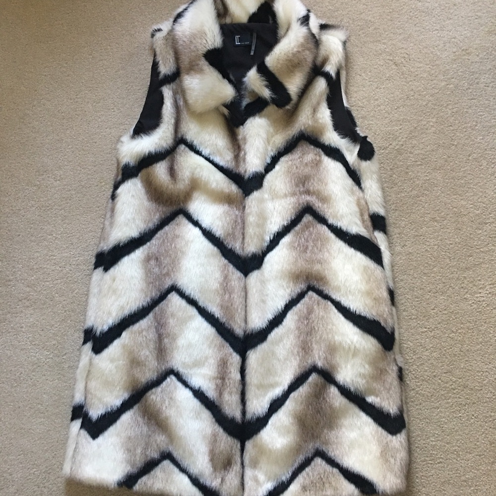 Love Token Faux Fur vest